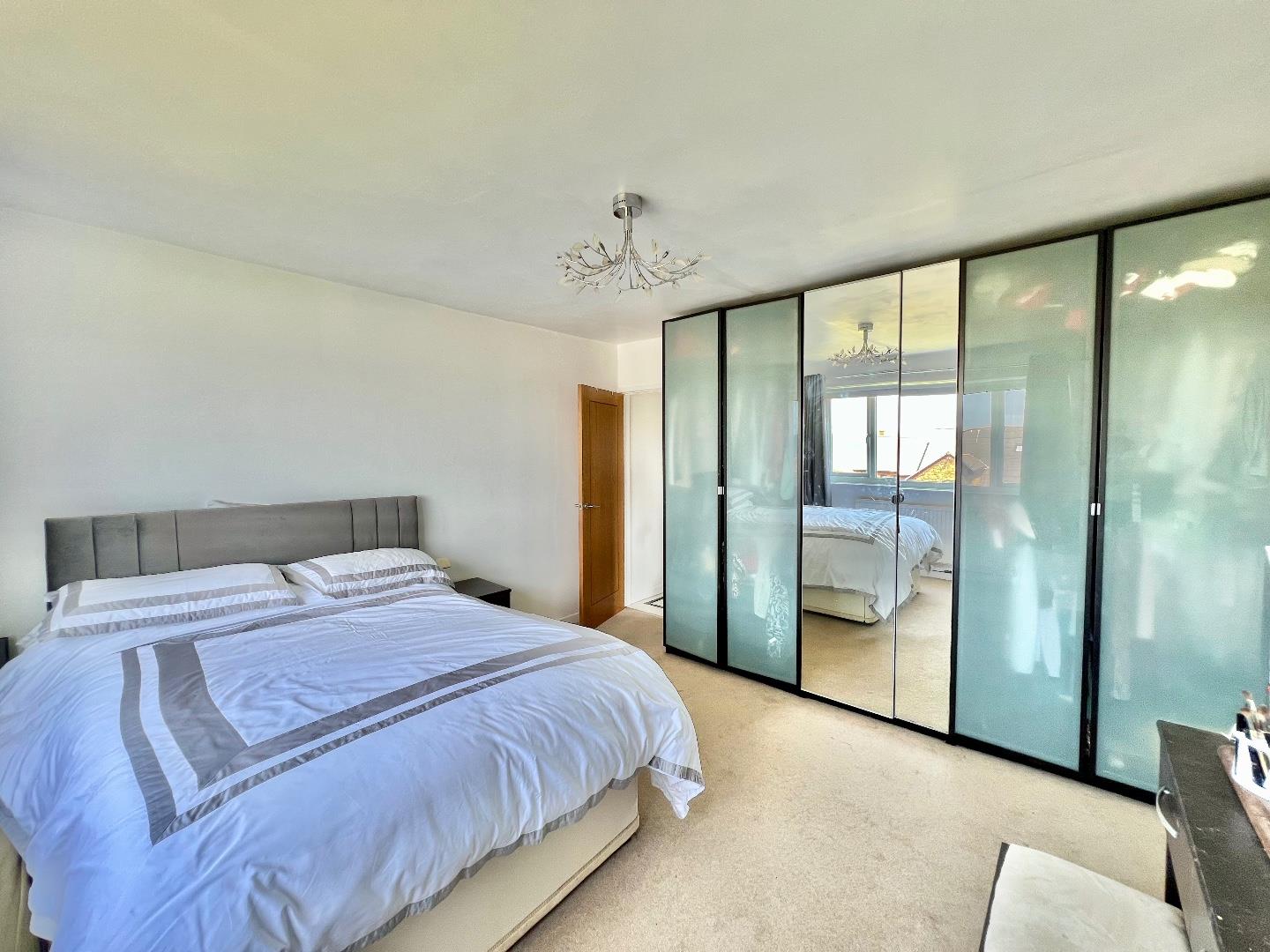 Marine Drive, Ogmore-By-Sea, Vale of Glamorgan, CF32 0PJ